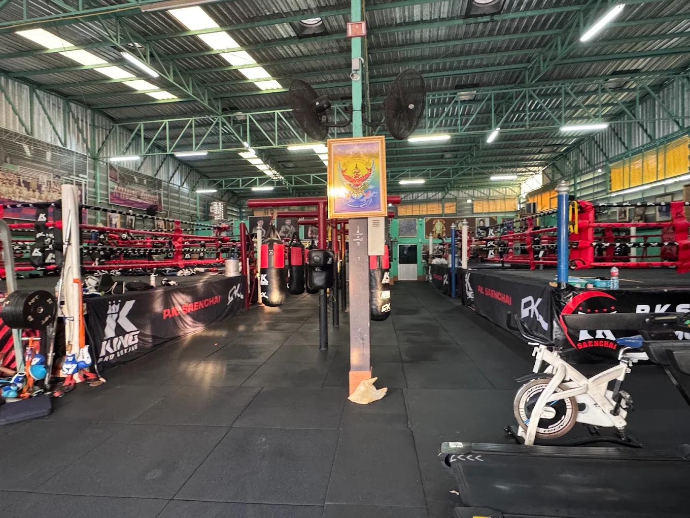 PK Saenchai Muay Thai