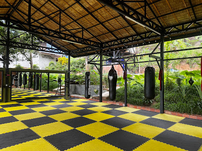 Yod Khao Muaythai
